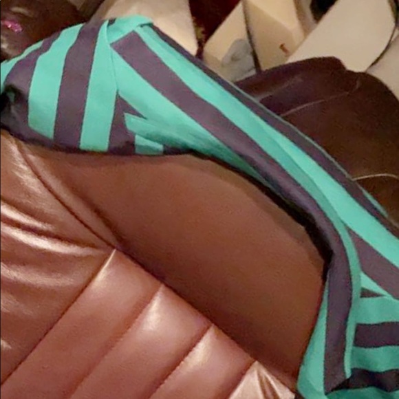 Women’s green and black blazer - Picture 2 of 3